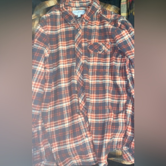 Flannel tops size medium men - Picture 3 of 6